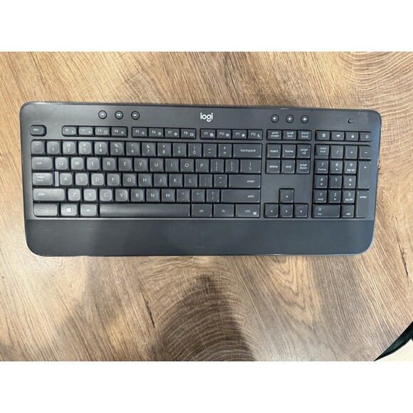 Logitech Logi K545 Wireless Keyboard No Receiver - Picture 1 of 2